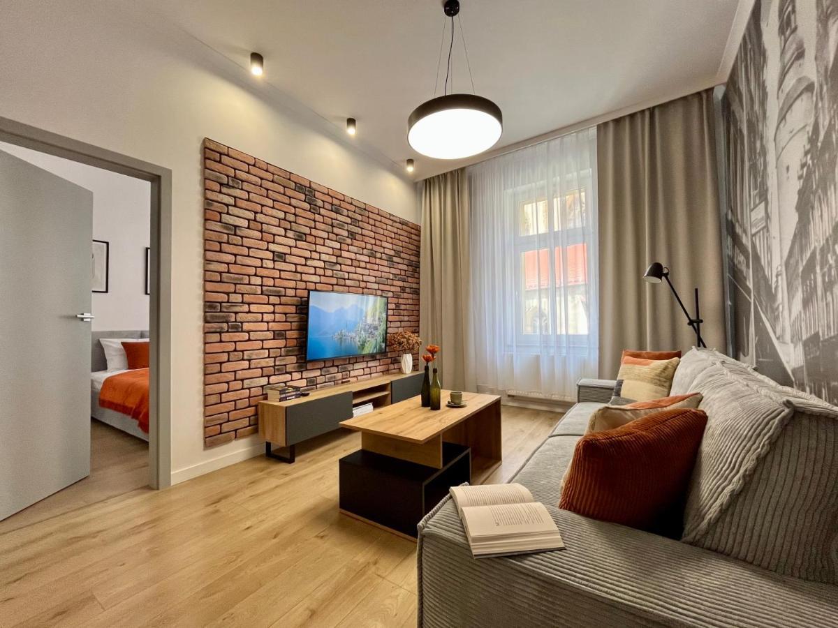 Luna Apartments イェレニャ・グーラ エクステリア 写真
