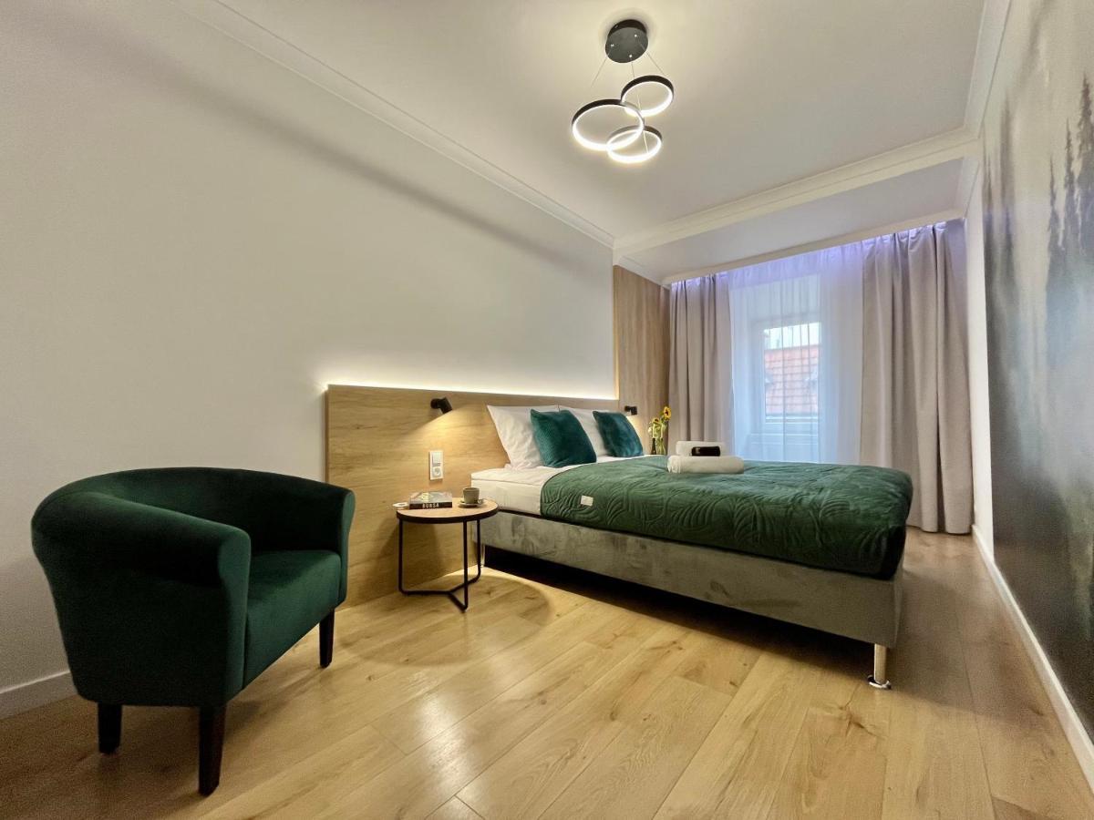 Luna Apartments イェレニャ・グーラ エクステリア 写真