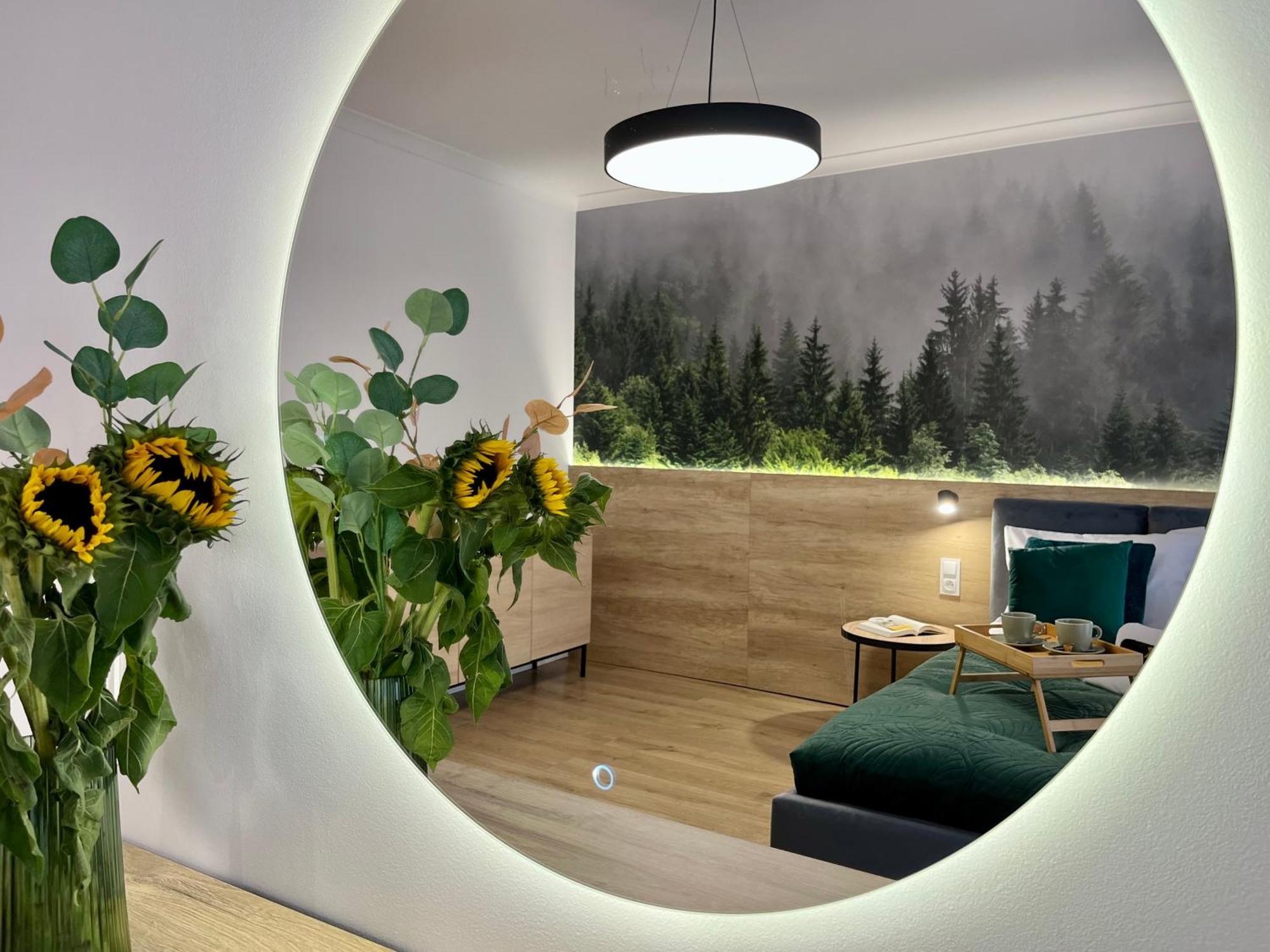 Luna Apartments イェレニャ・グーラ エクステリア 写真